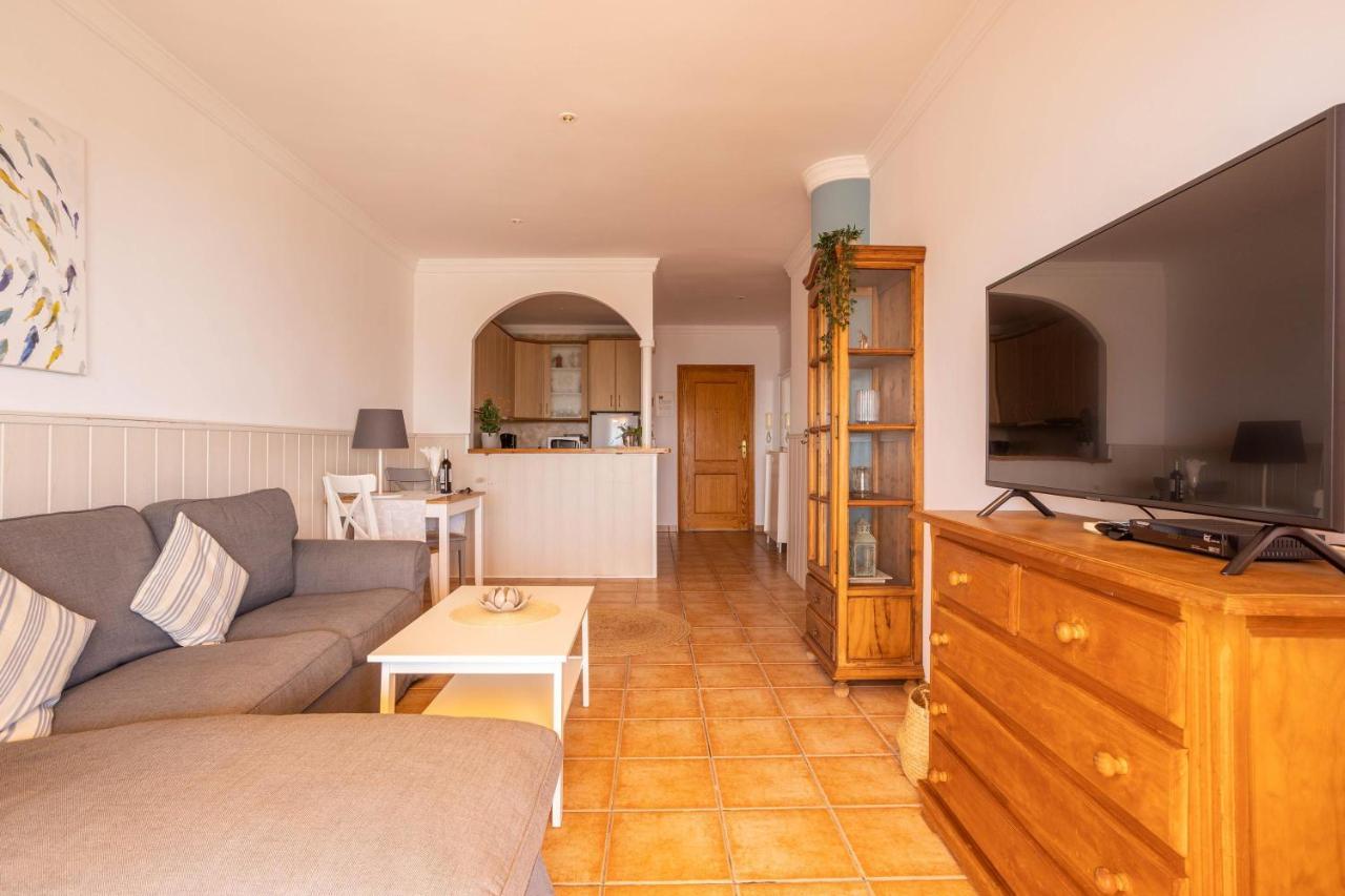 Sunny Frontline Burriana Apartment *
